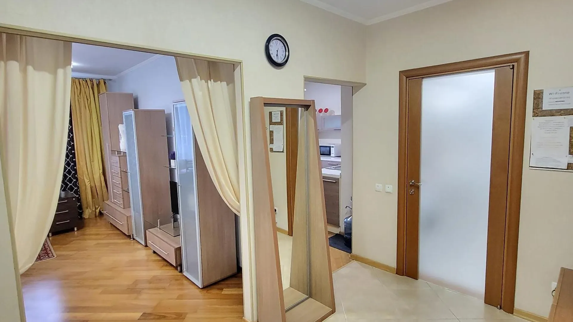 Apartment On Hryshka Street Kyiv