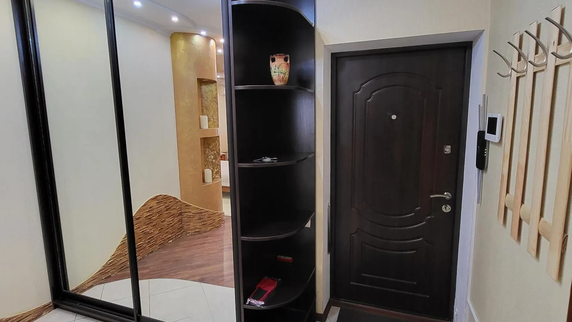 Apartment On Hryshka Street Kyiv